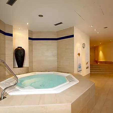 Hotel Toscane 3*